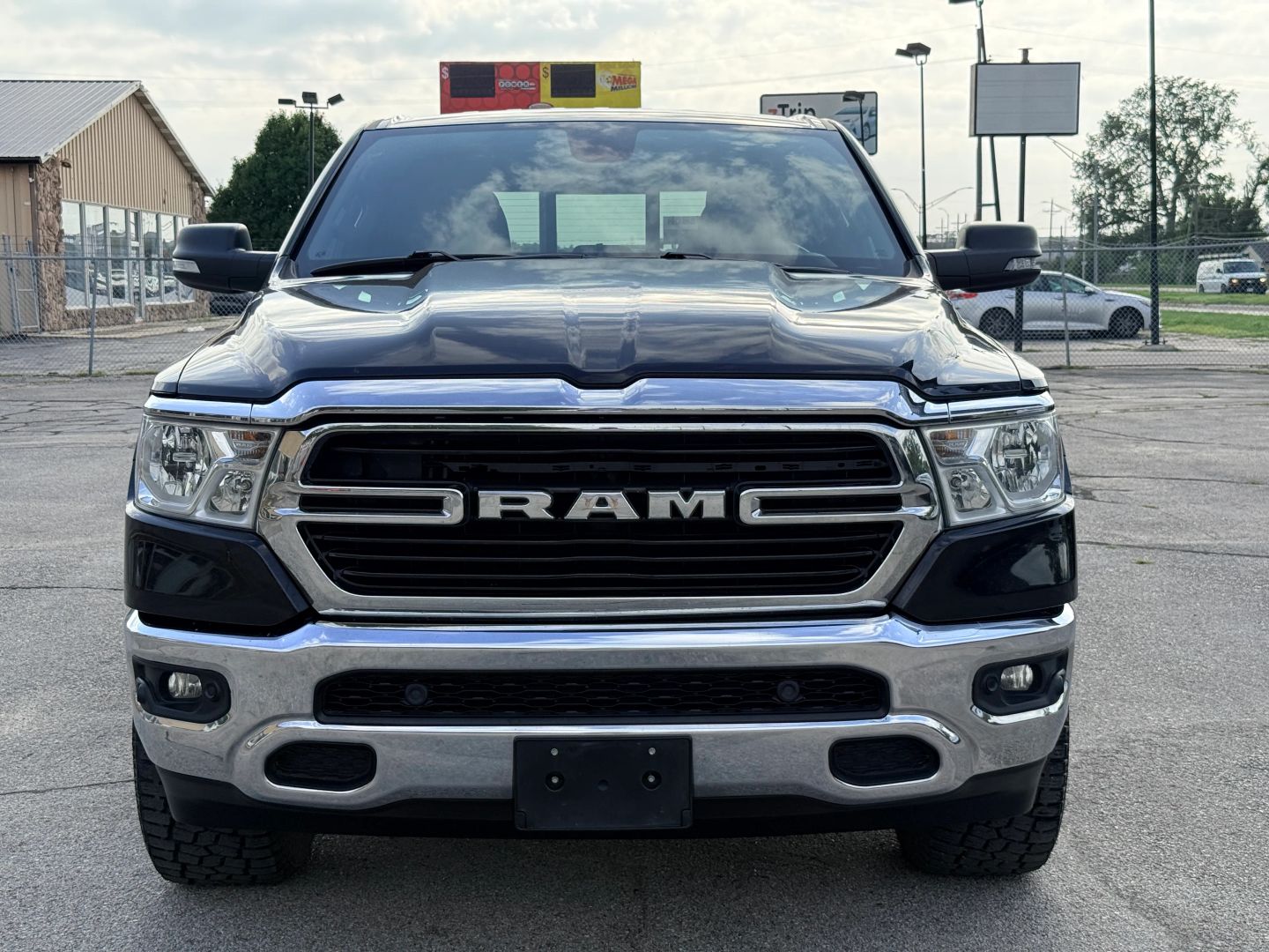 ram ram 1500 pickup 2019 1C6SRFFT2KN565432 image ram ram 1500 pickup 2019 1C6SRFFT2KN565432 image